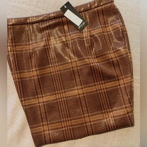 Buttery, soft snakeskin like skirt in autumn colors 🍁 plaid, by Nasty Gal, NWT